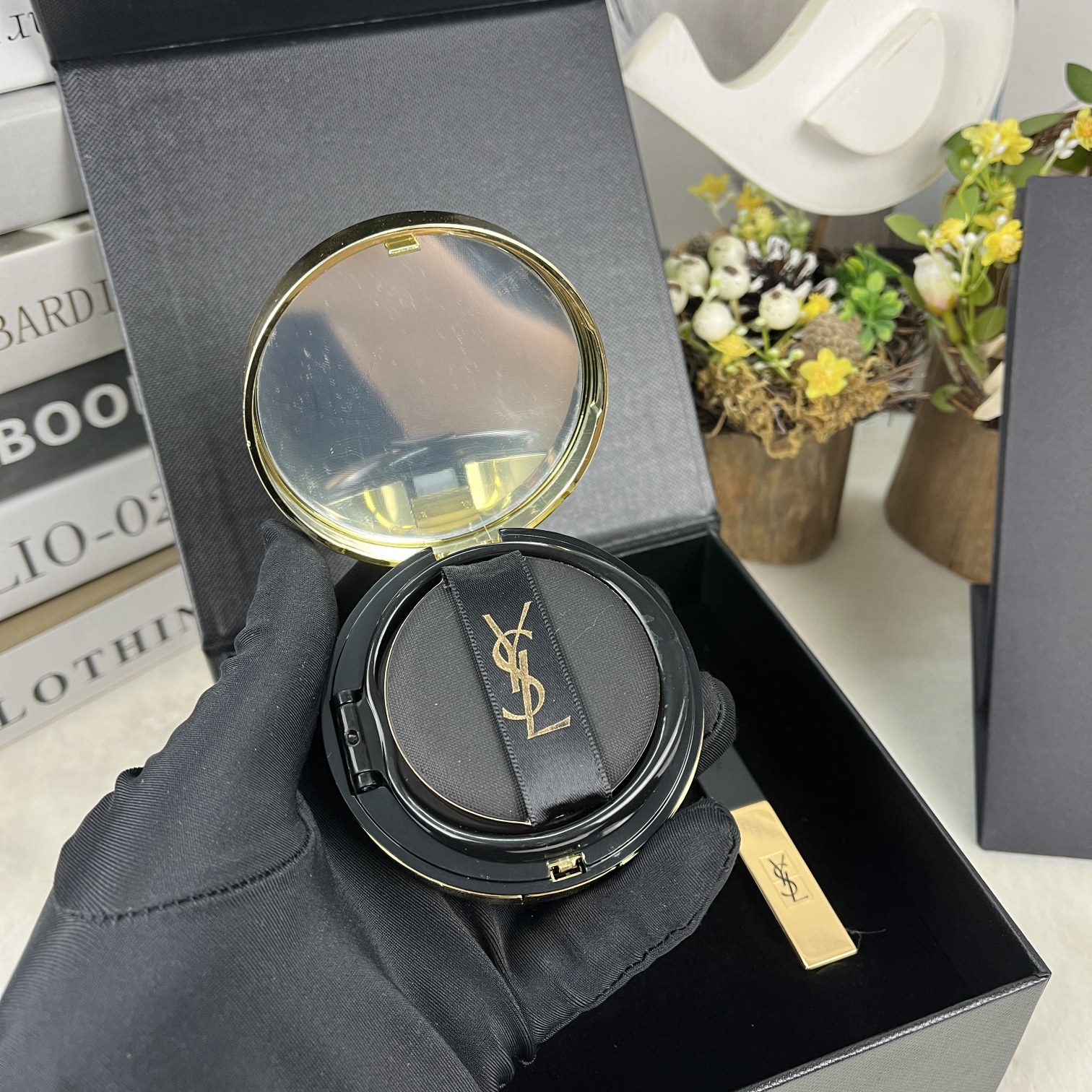 Saint Laurent Haute Couture Couture Beauty Luxury Skincare Cosmetics 4