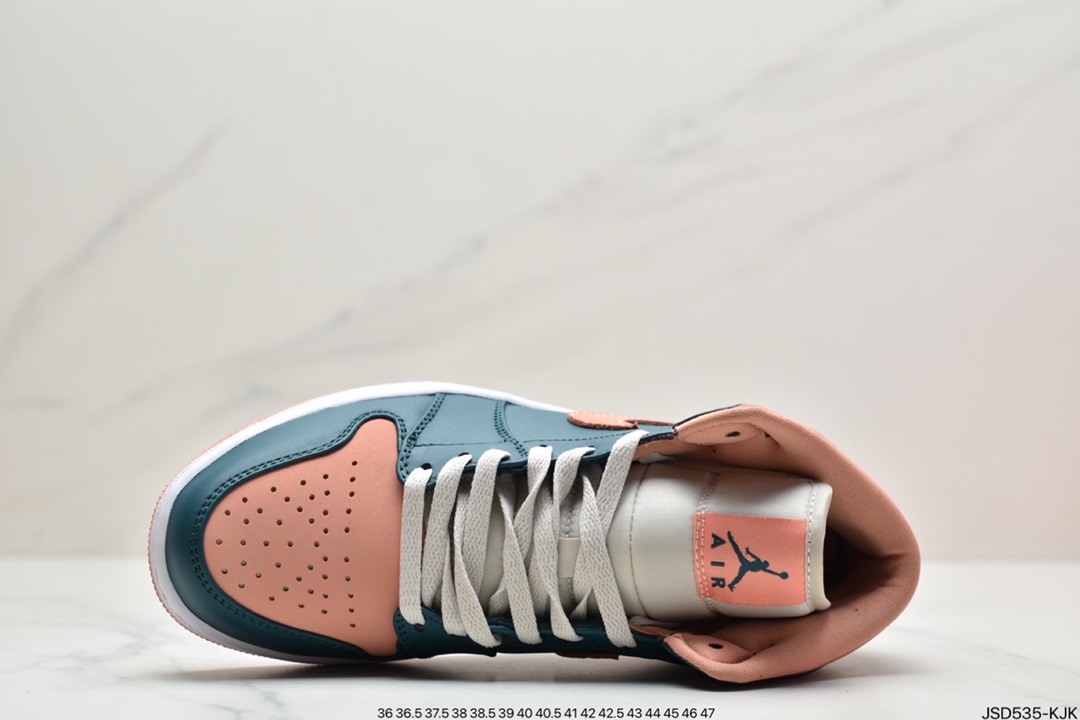 200 耐克Air Jordan 1 Shadow 无疑是 Air Jordan 系列BQ6472