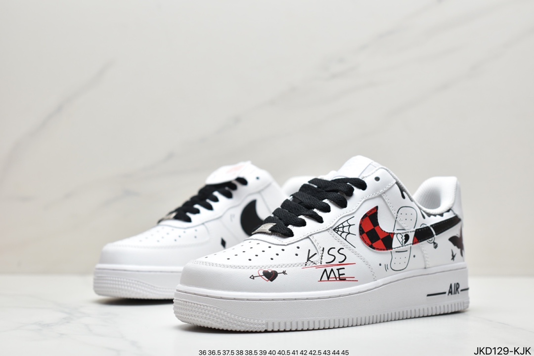 160 耐克Nike Air Force 1 Low  空军一号低帮百搭休闲运动板鞋
