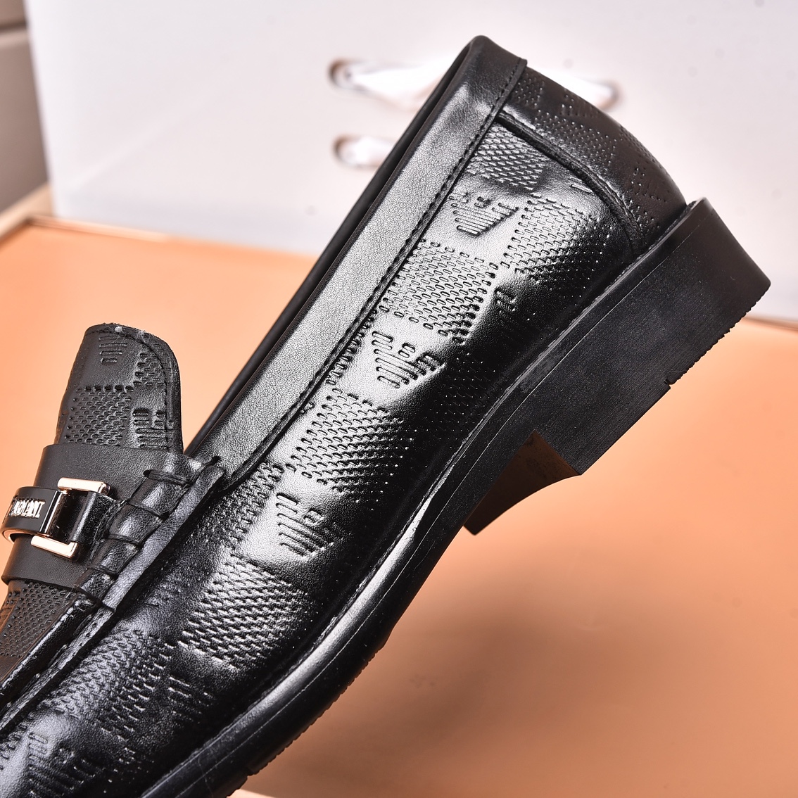 precio de fábrica Nuevos modelos estallan oficial original Armani [Armani] 2022 estallan bienes de a