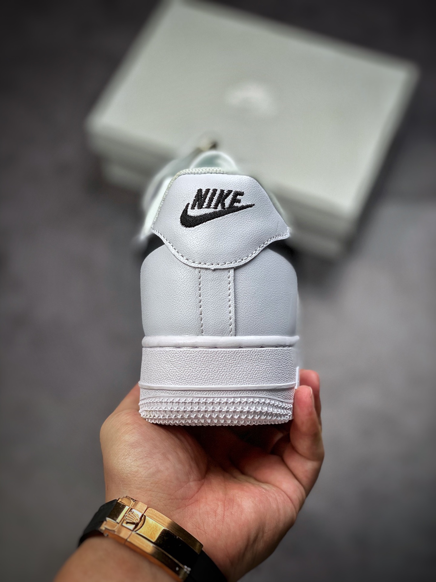 160  Nike Air Force 1 Low 07 白黑拉链鞋舌 DC8875-101