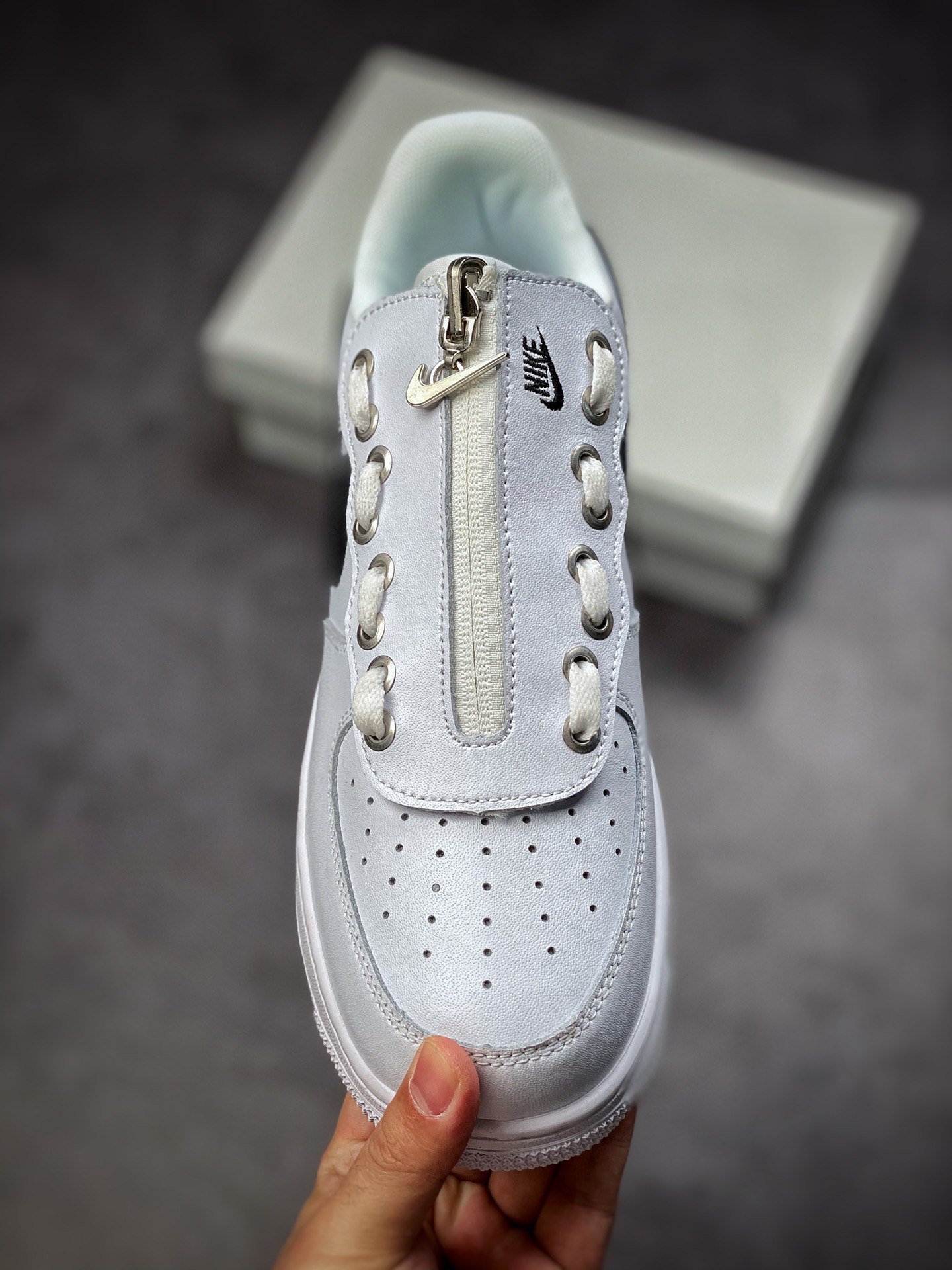 160  Nike Air Force 1 Low 07 白黑拉链鞋舌 DC8875-101