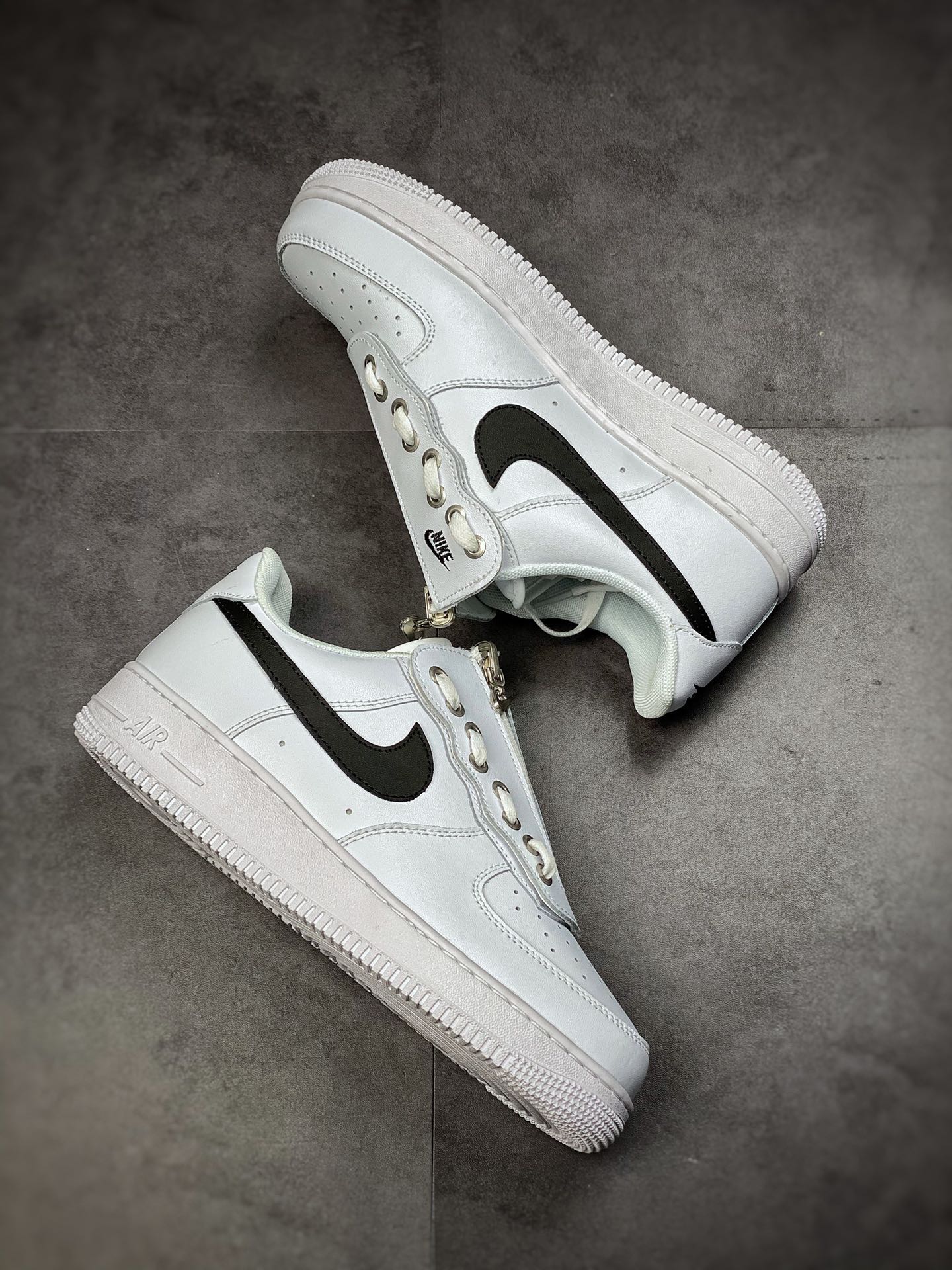 160  Nike Air Force 1 Low 07 白黑拉链鞋舌 DC8875-101