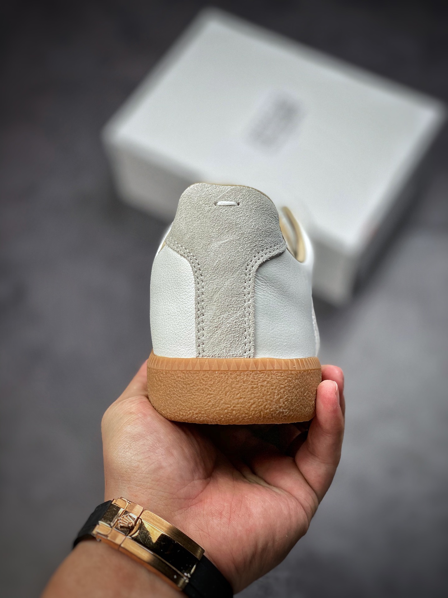 220   Classic Replica Leather Low sneaker经典绅士德训平底百搭板鞋S57WS0236