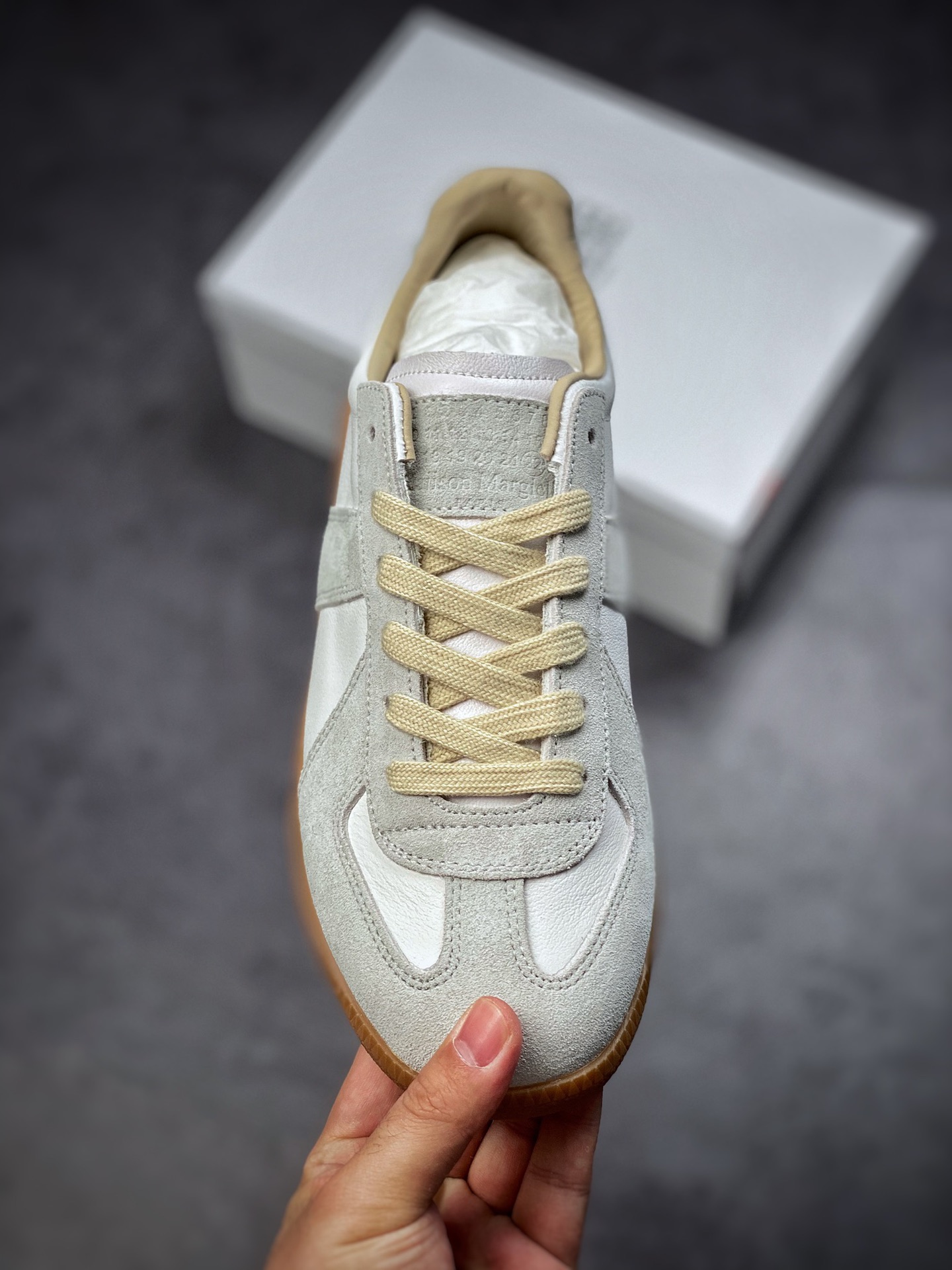220   Classic Replica Leather Low sneaker经典绅士德训平底百搭板鞋S57WS0236