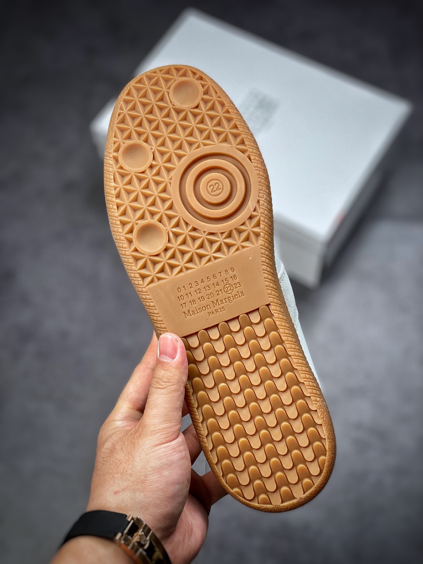 220   Classic Replica Leather Low sneaker经典绅士德训平底百搭板鞋S57WS0236
