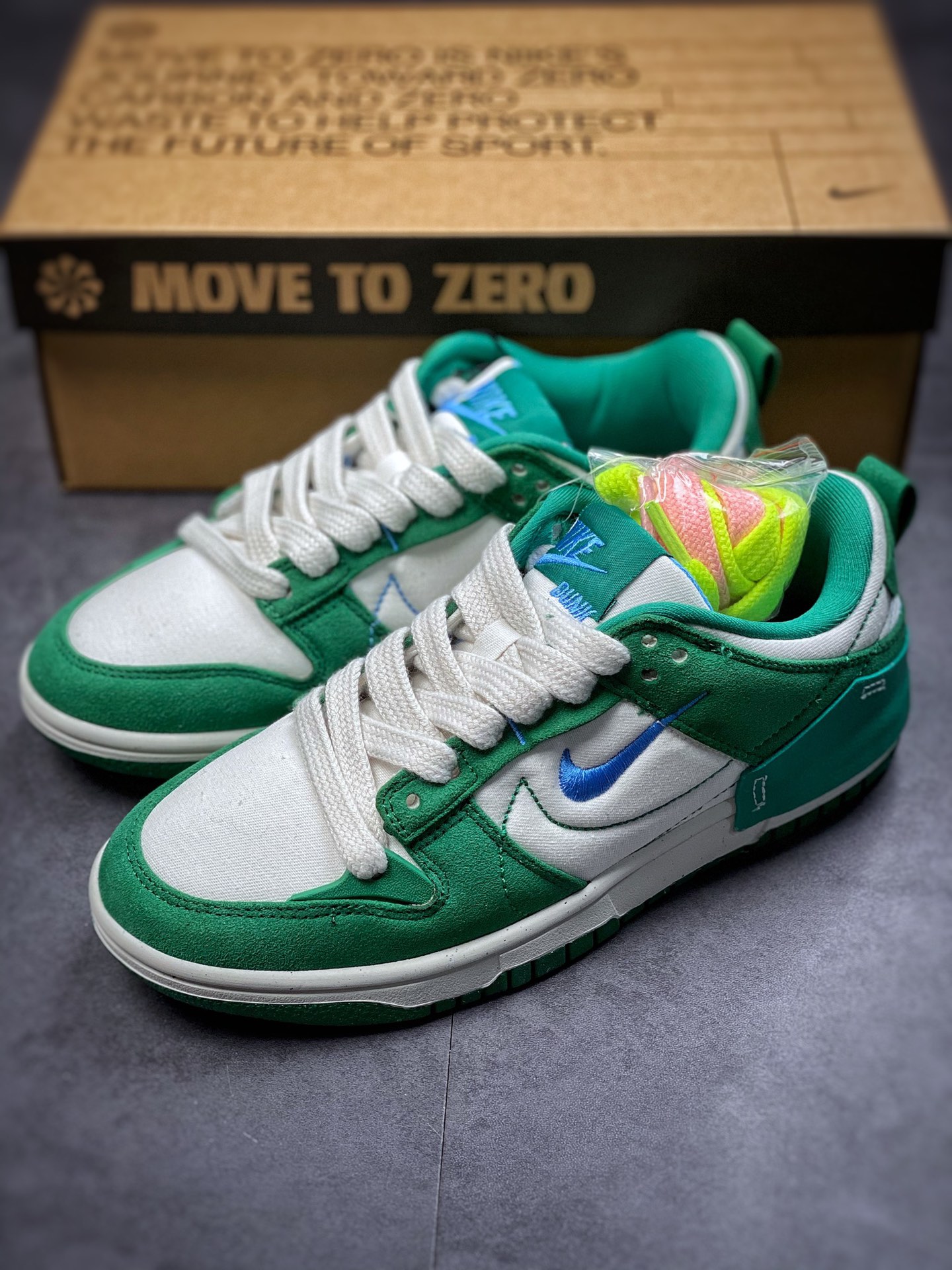 300  Nike Dunk Low Disrupt 2“Malachite” 孔雀石  DH4402-001