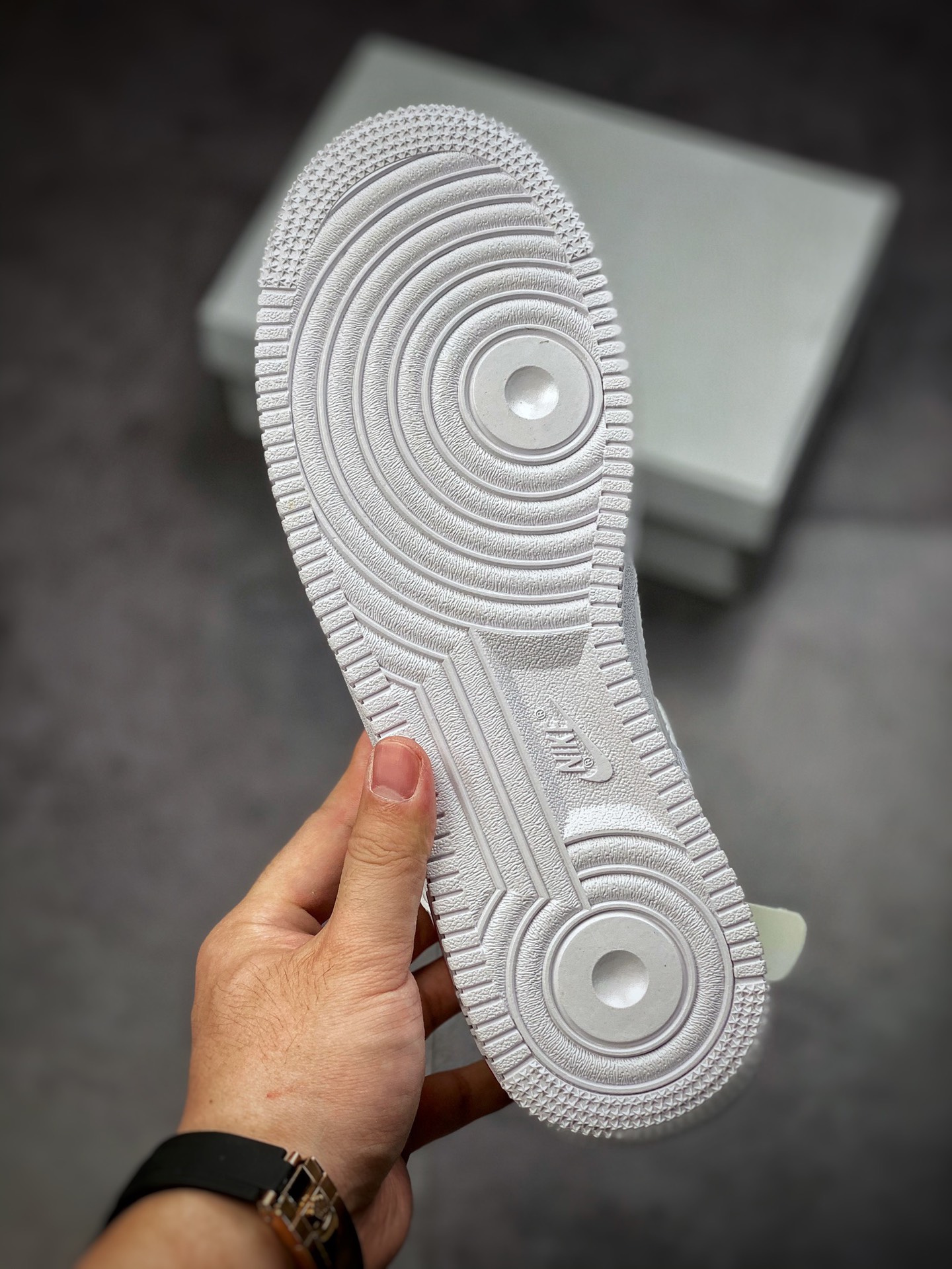 160  Nike Air Force 1 Low 07 白红灰山脉 DH3941-100