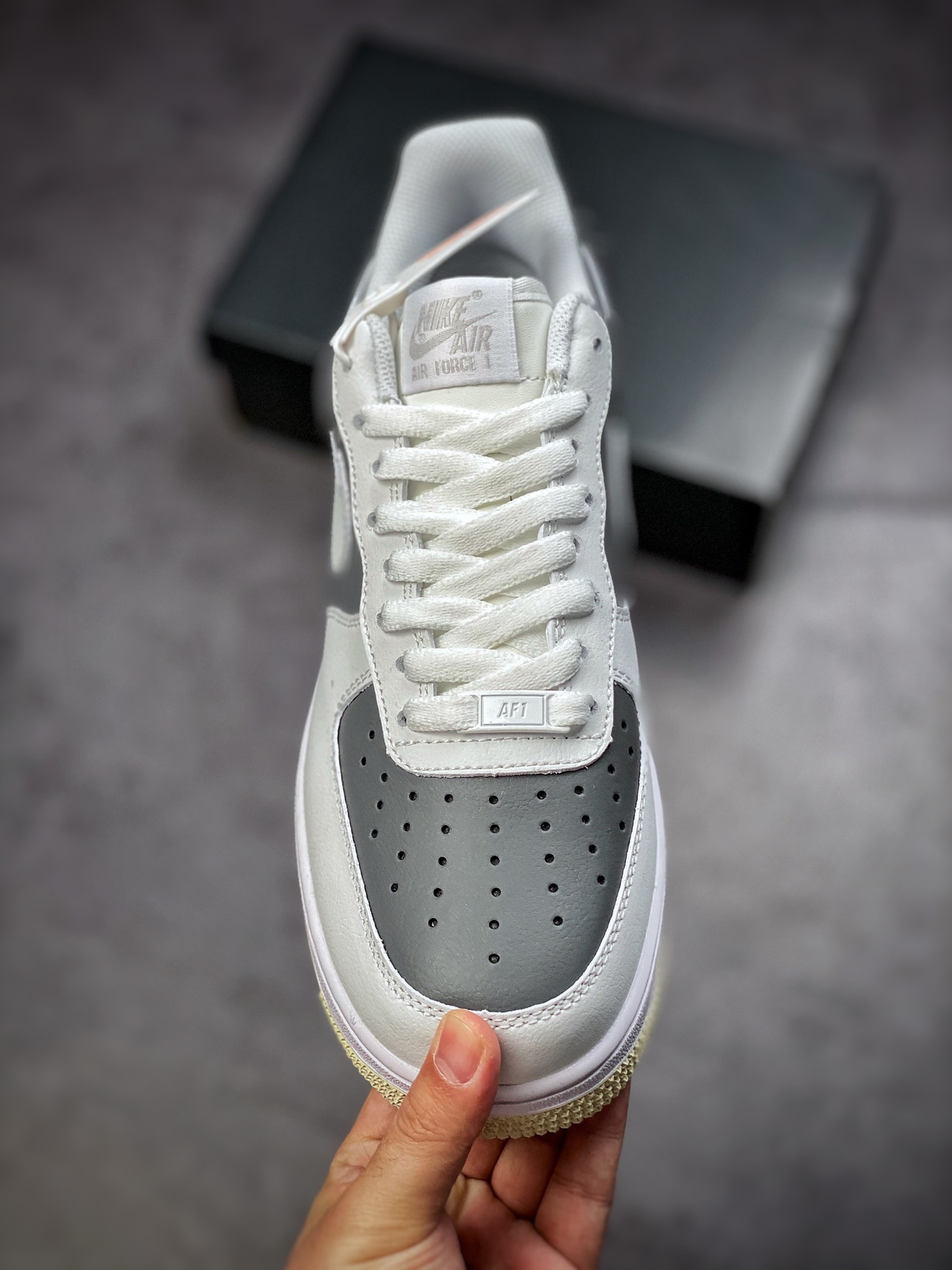 200  Nike Air Force 1 Low 07 白深灰拼接CW2288-119