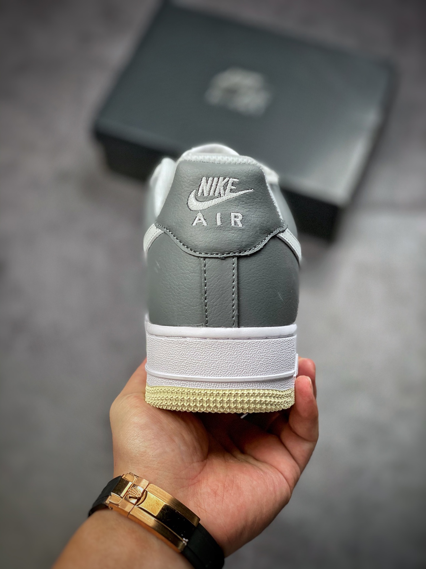 200  Nike Air Force 1 Low 07 白深灰拼接CW2288-119