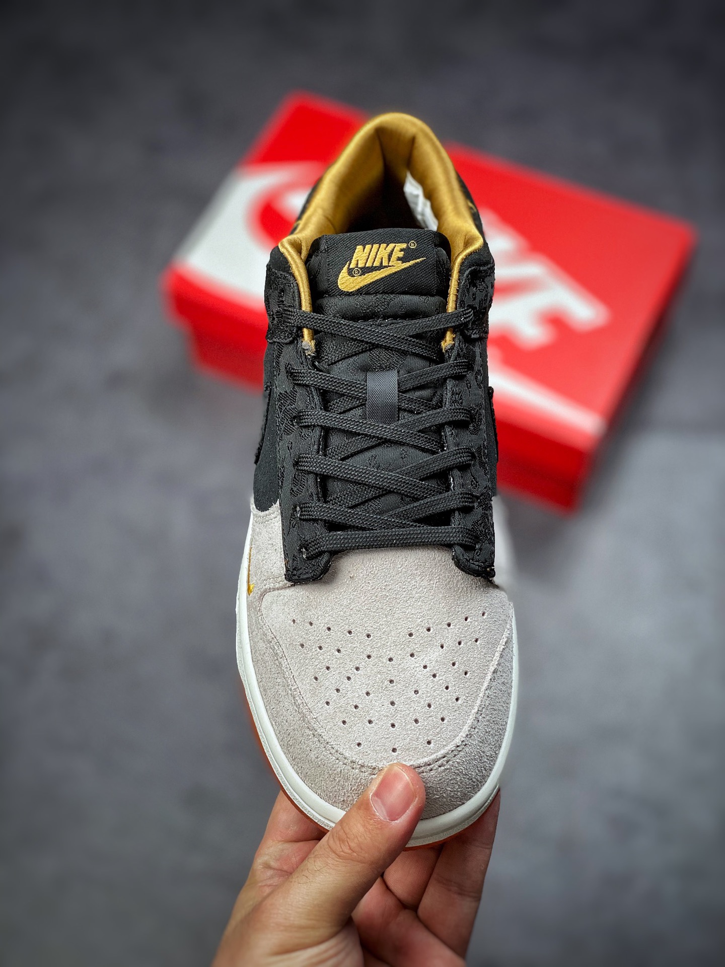 360  纯原版本NK SB Dunk Low CNY 虎年虎纹黑黄扣篮系列复古低帮板鞋DQ5351-001