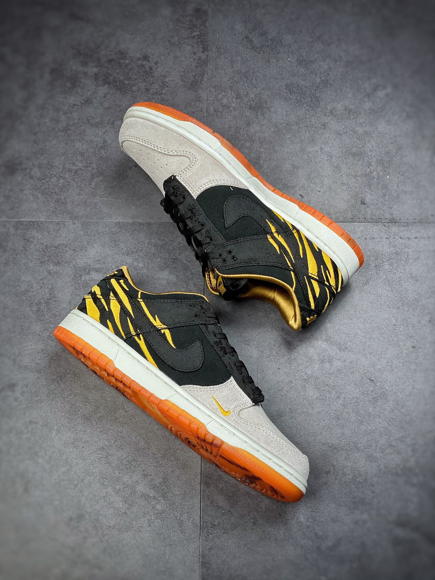 360  纯原版本NK SB Dunk Low CNY 虎年虎纹黑黄扣篮系列复古低帮板鞋DQ5351-001