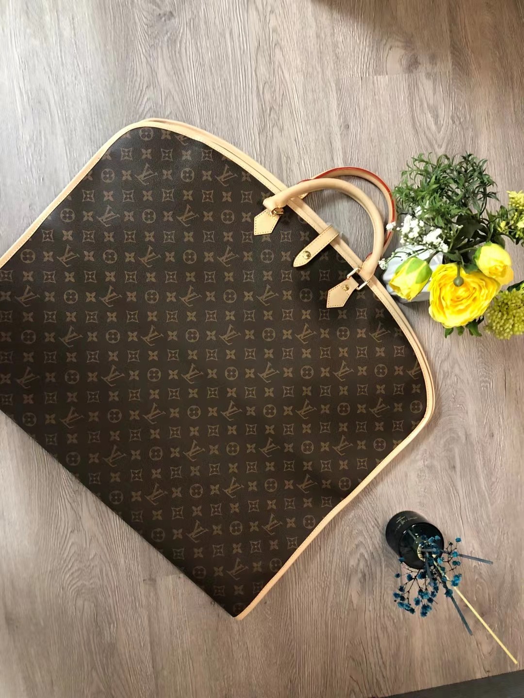 NO:270061,Suit suit 23434, size 98/58, business suit19860909西装套老花23434,尺寸98/58,,business suit,luggage