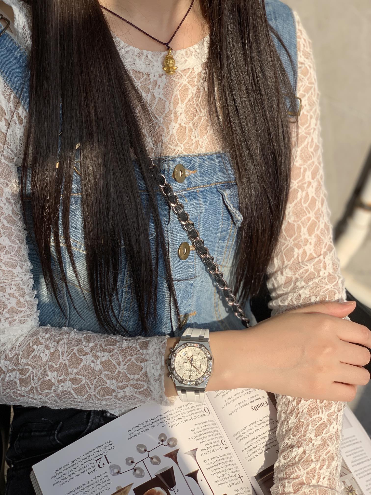 NO:157658,Audemars Piguet is versatile!  One of the casual sports workplaces is done!  ,,audemars19860909爱彼 上手百搭 ！休闲运动职场 一款搞定！,,audemars,Watch