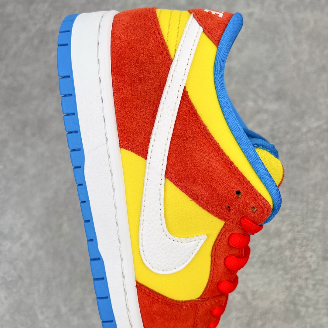 图片[6]-零售💰180 ＃G版福利特价‼NK SB Dunk Low \”Bart Simpson\” 辛普森黄橙蓝 BQ6817-602 毫无疑问市场中端王者 口碑大厂出品 品控大底版型不断改良更新 全套原纸板楦头开发 确保原汁原味 完美呈现DUNK版型 一比一鞋头弧度高度鞋身弧度 此版本只针对中端市场 皮料材质有所更替 其他数据细节工艺流程均保持一致 绝不口嗨 细节品控鞋型随意对比 独家私模官方第六代原厂航空铝磨具打磨大底 鞋头坡度极致还原 无解鞋型 原盒原配 圈内天花板工艺 原厂玻璃冲刀 超高清洁度 全鞋零毛边皮料切割 原厂中底布点胶 中底布拉帮走线遵循公司 SIZE：35.5 36 36.5 37.5 38 38.5 39 40 40.5 41 42 42.5 43 44 44.5 45 46 47.5 编码：by1936080-运动鞋