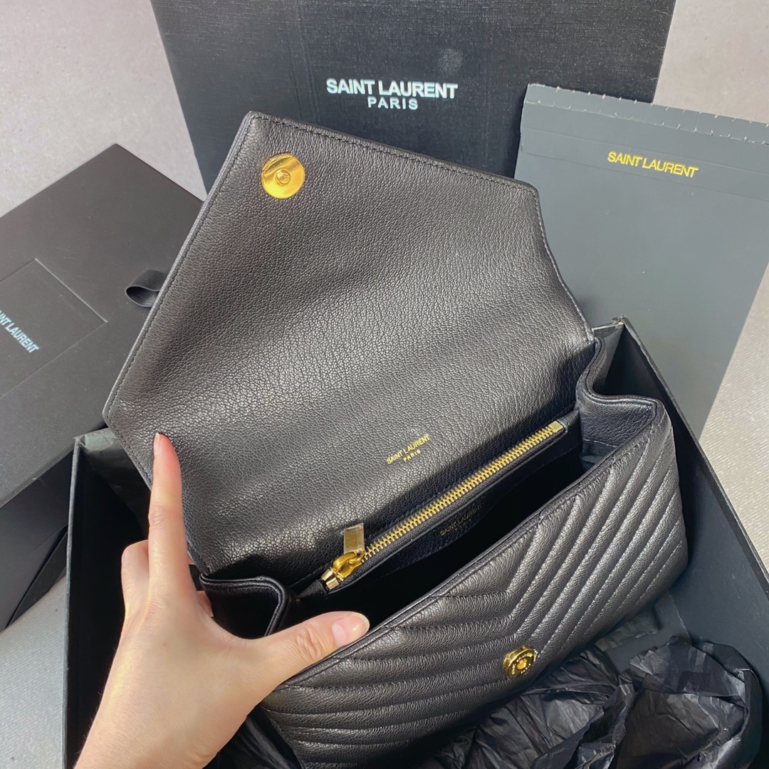 Saint Laurent 专柜款经典手袋 8