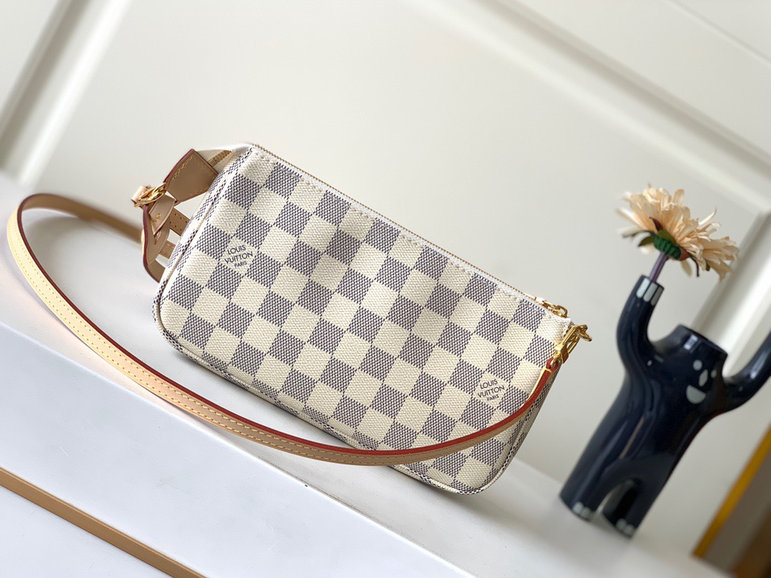 LOUIS VUITTON Monogram Tuileries M41207 LV Shoulder Bag