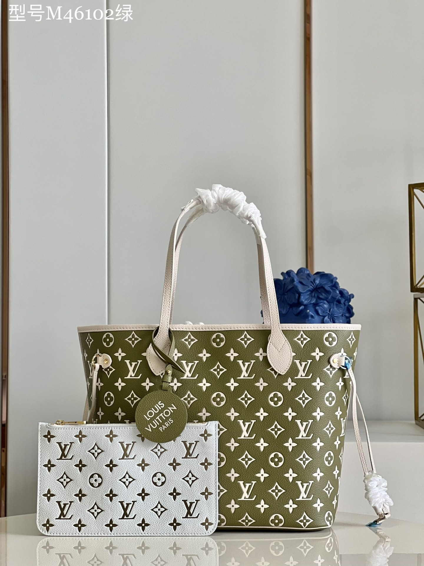 The Best Affordable
 Louis Vuitton LV Neverfull Best
 Bags Handbags Green Empreinte​ Cowhide M46102