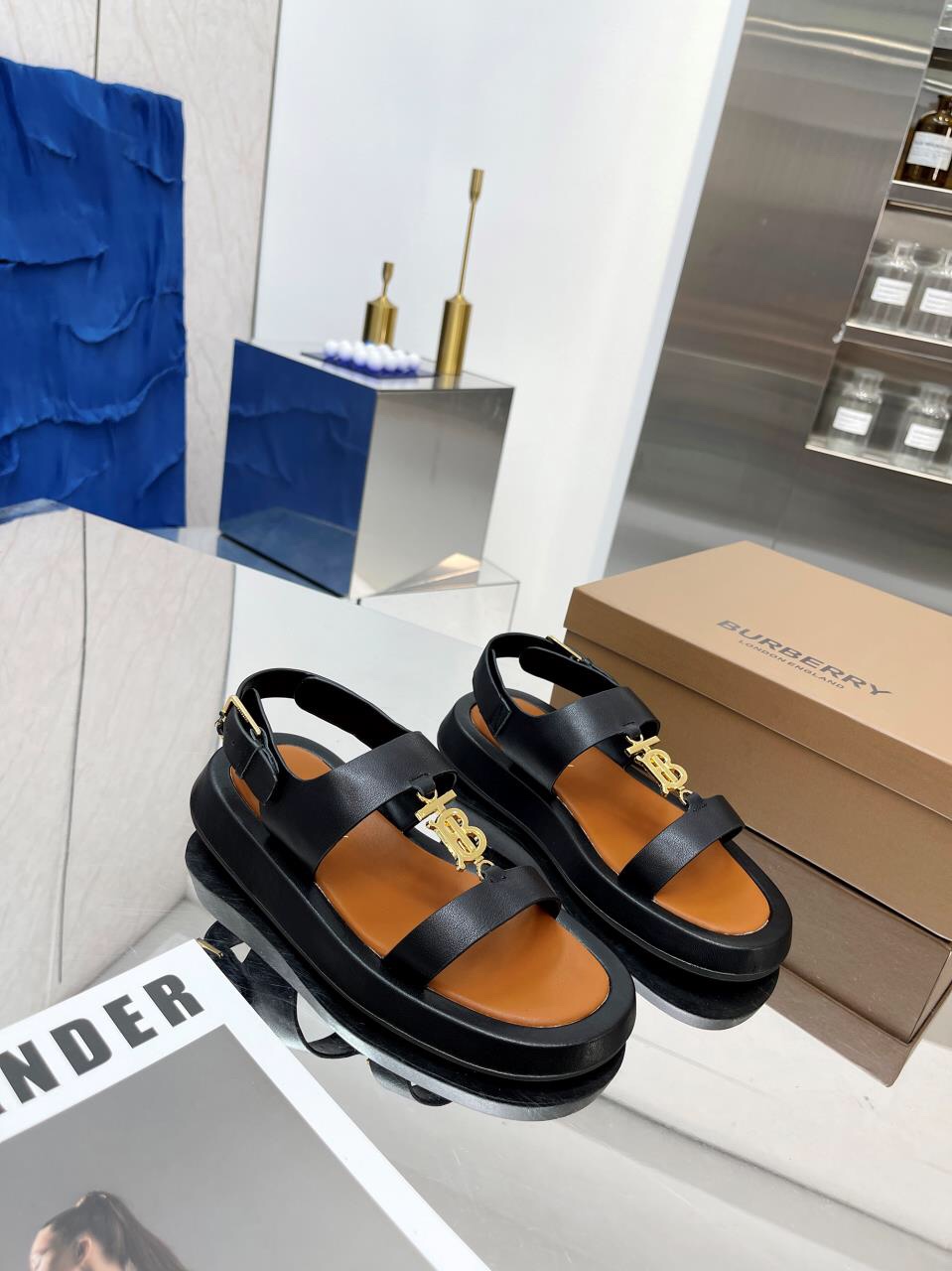 Burberry Burberry 2022 estallido de la línea bordada clásica zapatillas a cuadros envío, la compra d