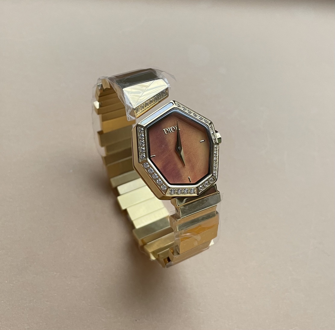 NO:157224,Dior new color scheme [love], dior19860909迪奥 新配色[爱心],,dior,Watch