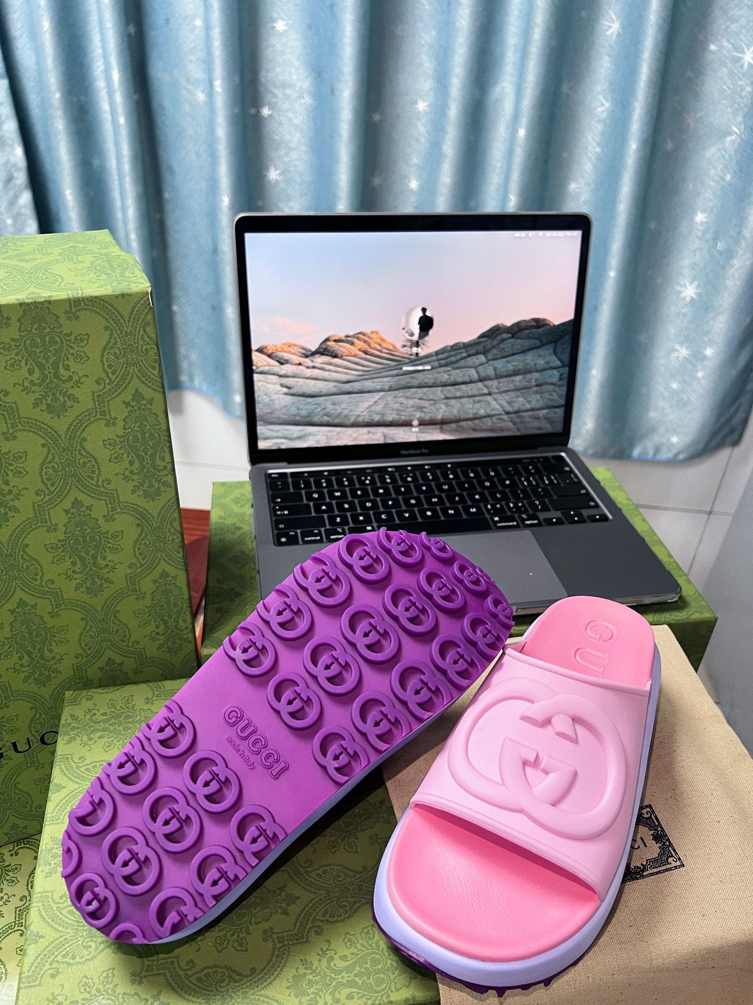 . Gucci Miami 2022 verano color macarrón zapatillas de fondo grueso Cómodo y versátil, color macarró