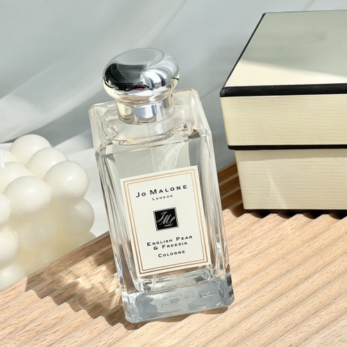 Jo Malone London English Pear & Freesia Cologne - 100ml - Floral Scent 1 Jo Malone London English Pear & Freesia Cologne - 100ml - Floral Scent