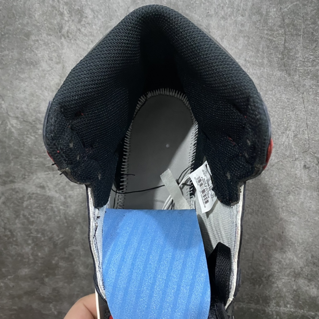 图片[9]-莞产纯原AJ1黑红脚趾 市场纯原中的天花板品质 不服可以对比 皮料细节做工全方位细节可对比原鞋 整个市场唯一可以媲美ljr的货 尺码40.5-47.5-选品中心