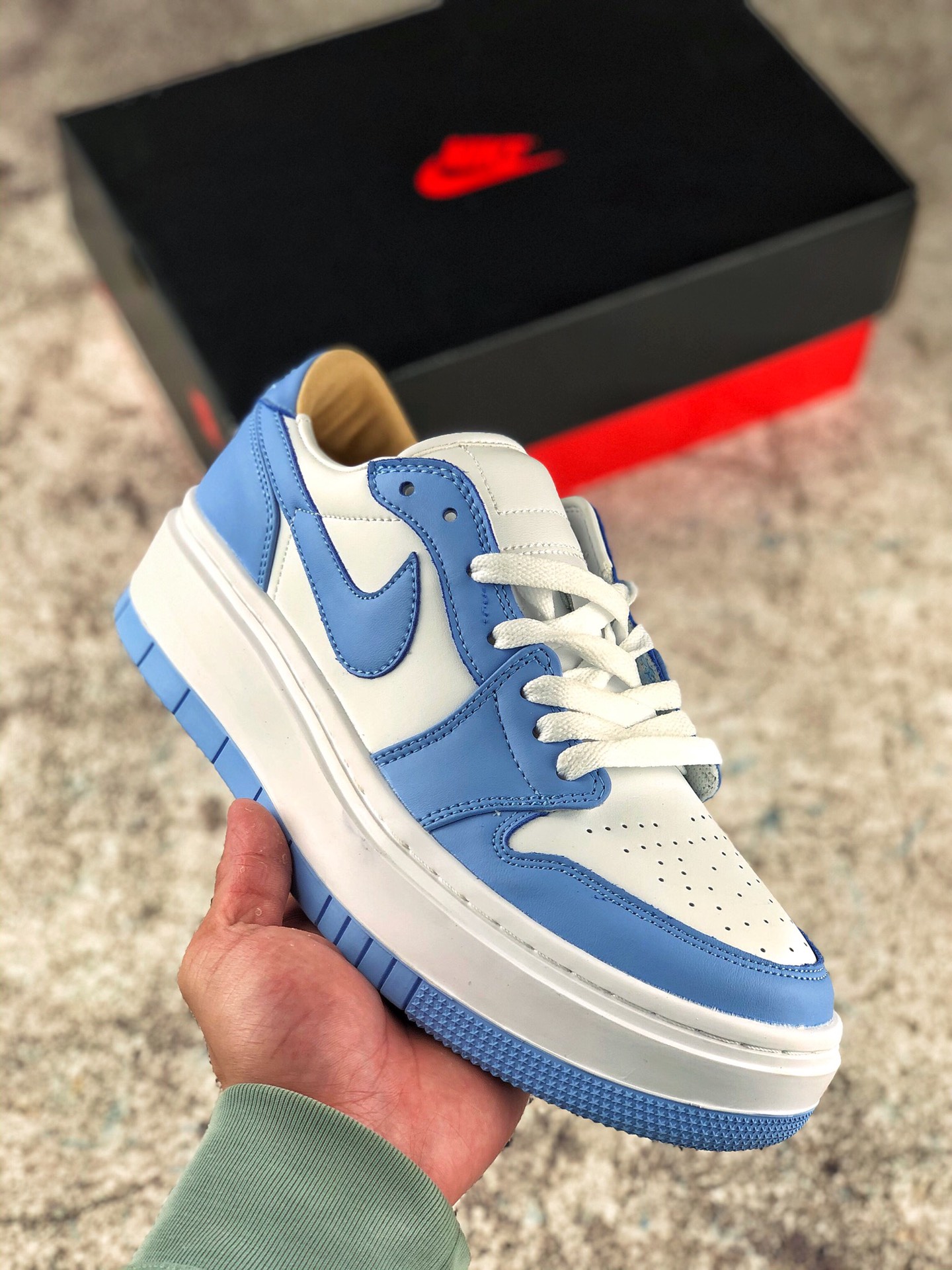 本地自取 支持放店
Air Jordan 1 Elevate Low SE 