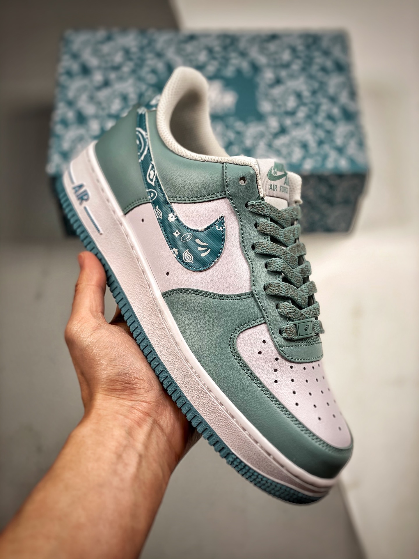 -3 NK Air Force 1 07 Blanco y azul, patrón de anacardo, sincronizado oficialmente, nivel original, horma y plantilla or…