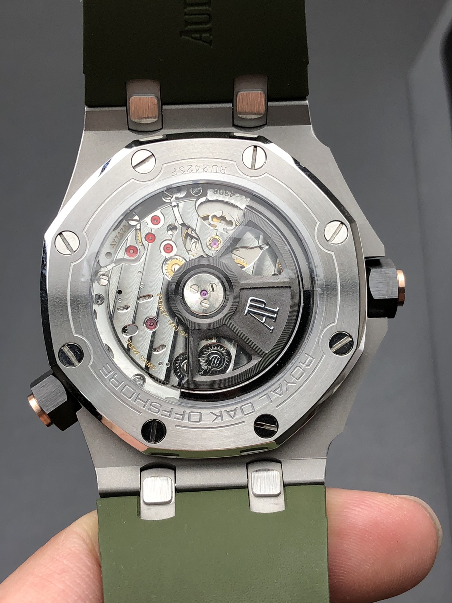 Audemars Piguet 新款亮相 离岸型——新款15720