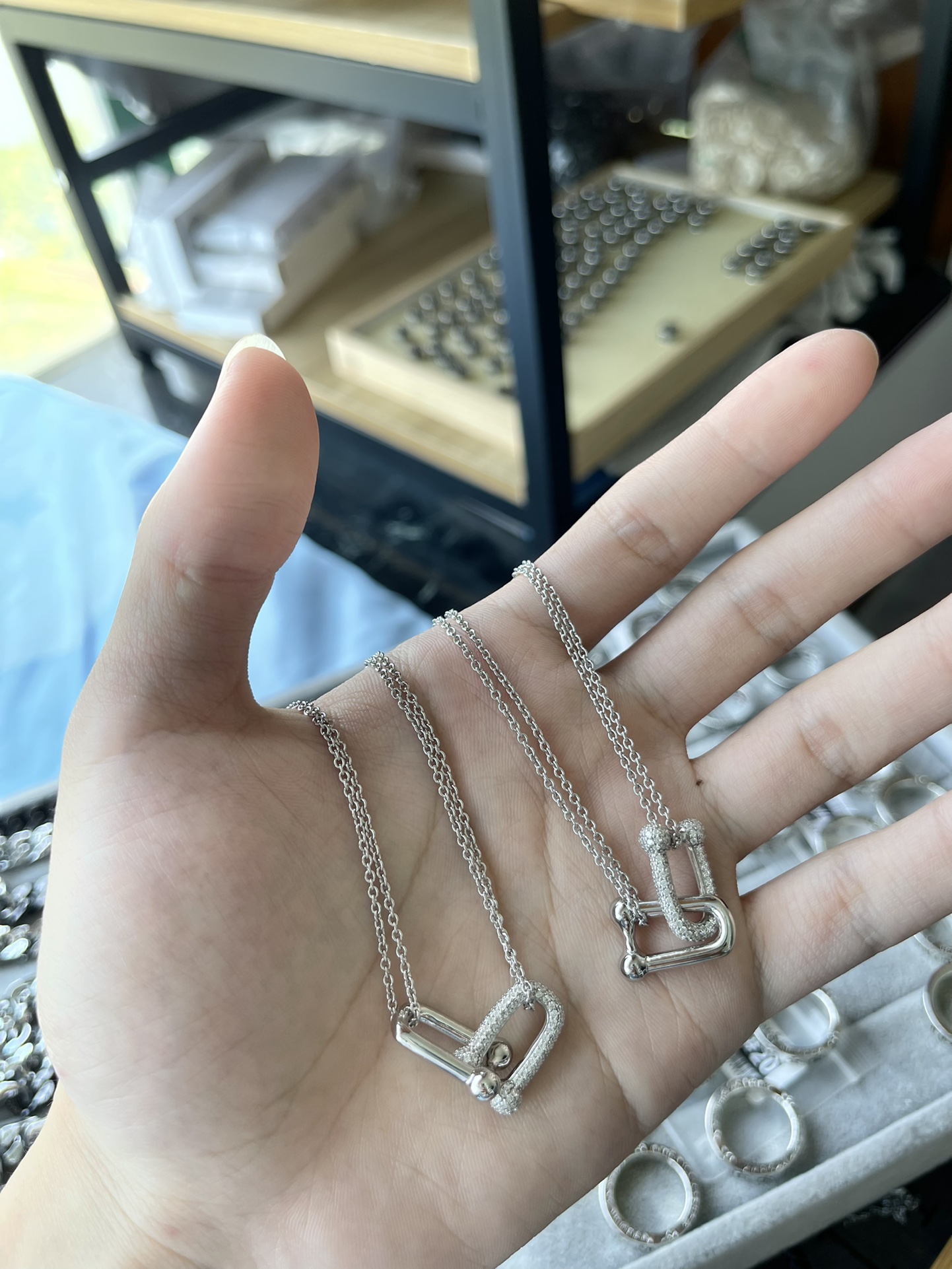 Tiffany & Co. 蒂芙尼 链环白金色 镶石款