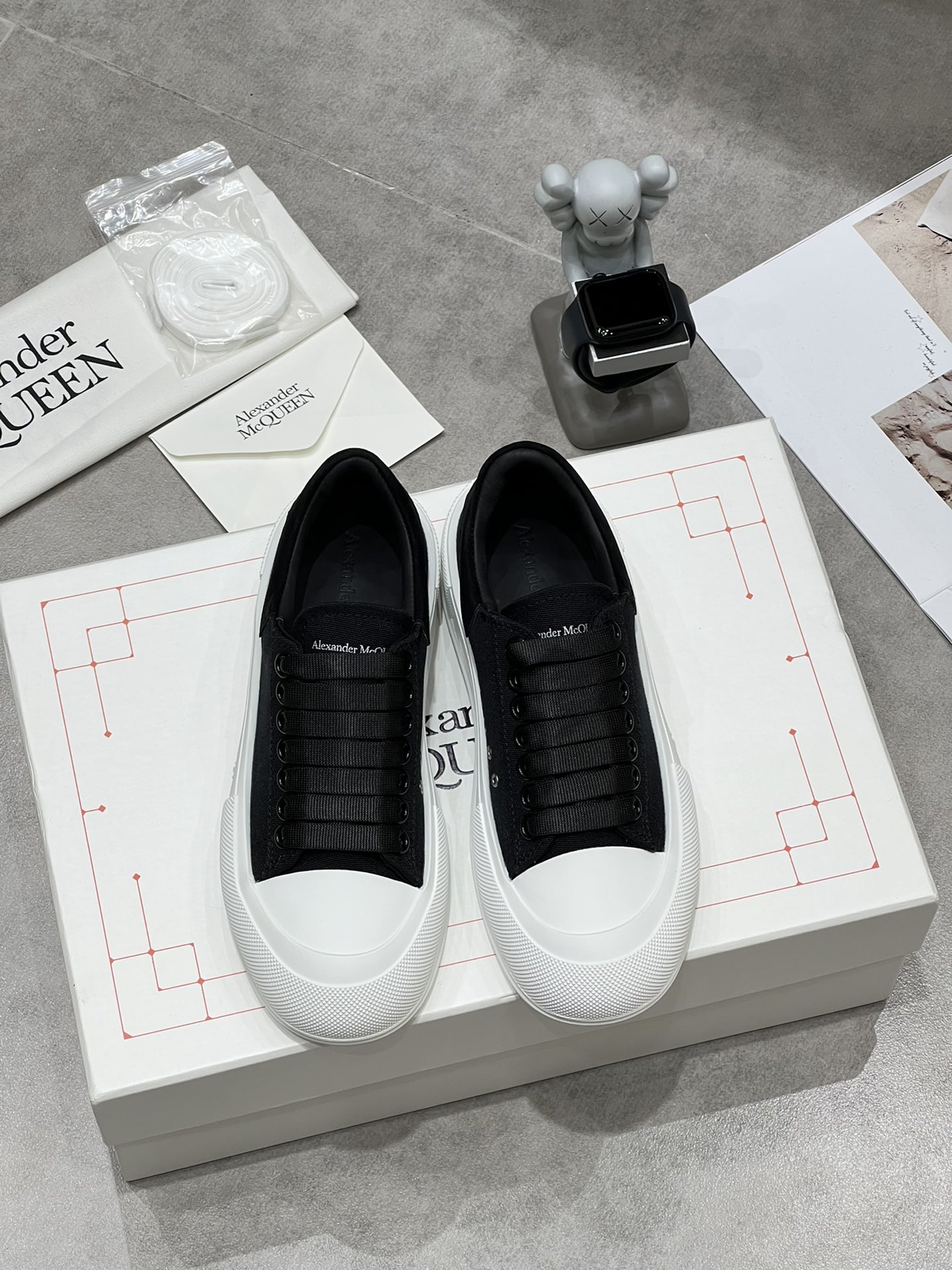 P tela 251 cuero 270🌈 (versión superior) Alexa...2022ss...Zapatos casuales con cordones de la serie Classic …