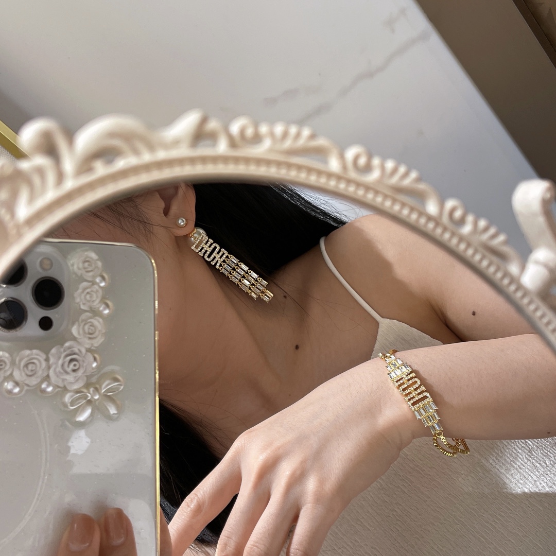 Dior luxury bracelet 2