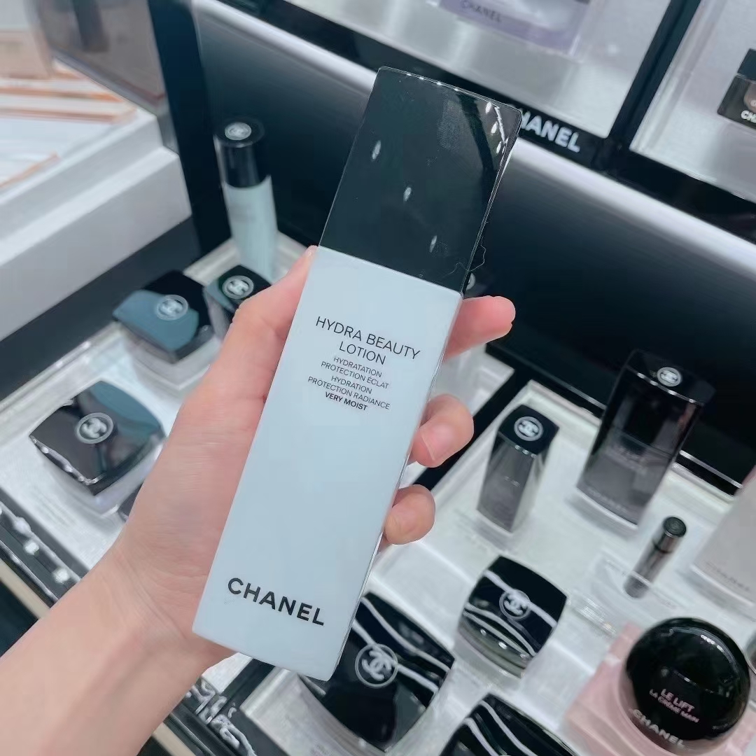 香奈儿山茶花保湿精华水150ml 商品图片 1