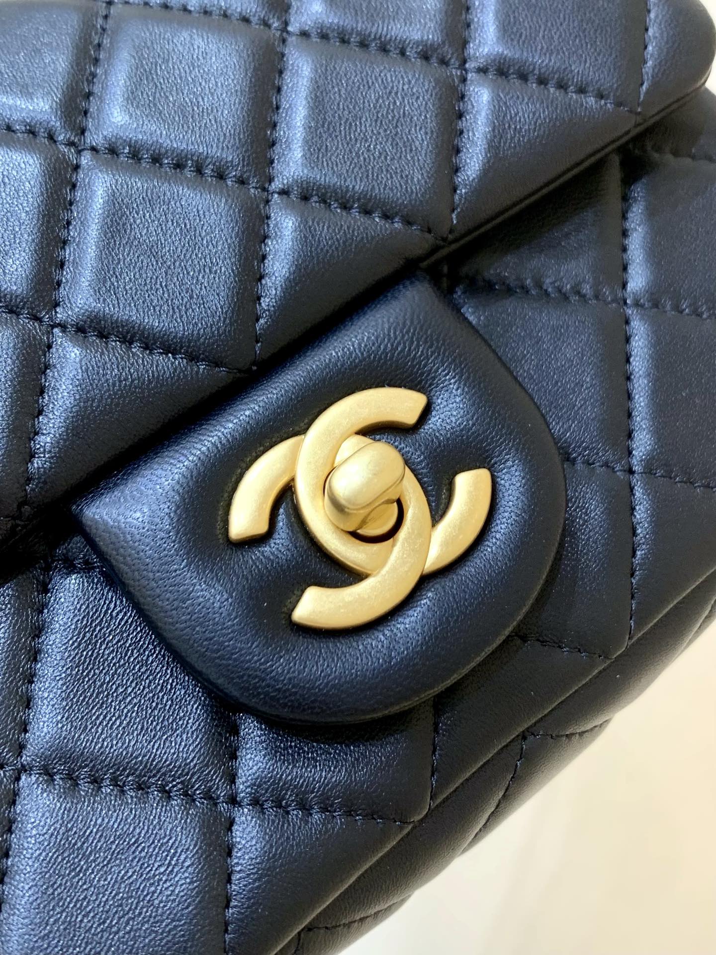 Chanel Flap Bag CF Mini羊皮方胖子金球包 AS1786黑色