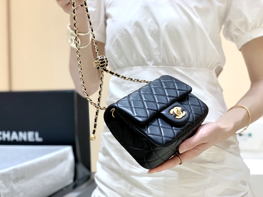Chanel Flap Bag CF Mini羊皮方胖子金球包 AS1786黑色