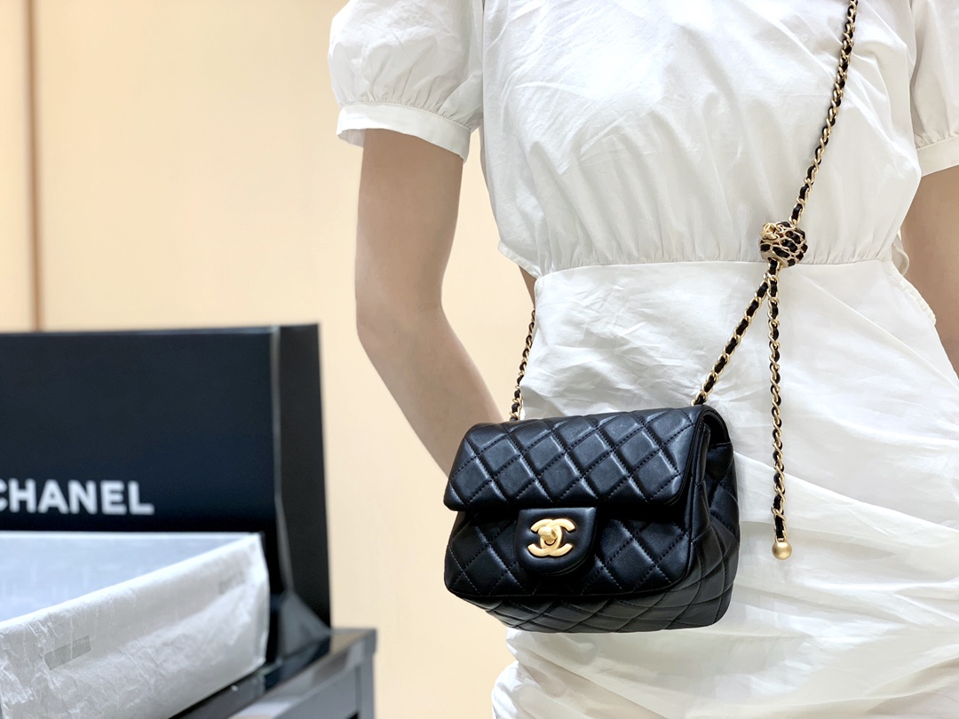 Chanel Flap Bag CF Mini羊皮方胖子金球包 AS1786黑色
