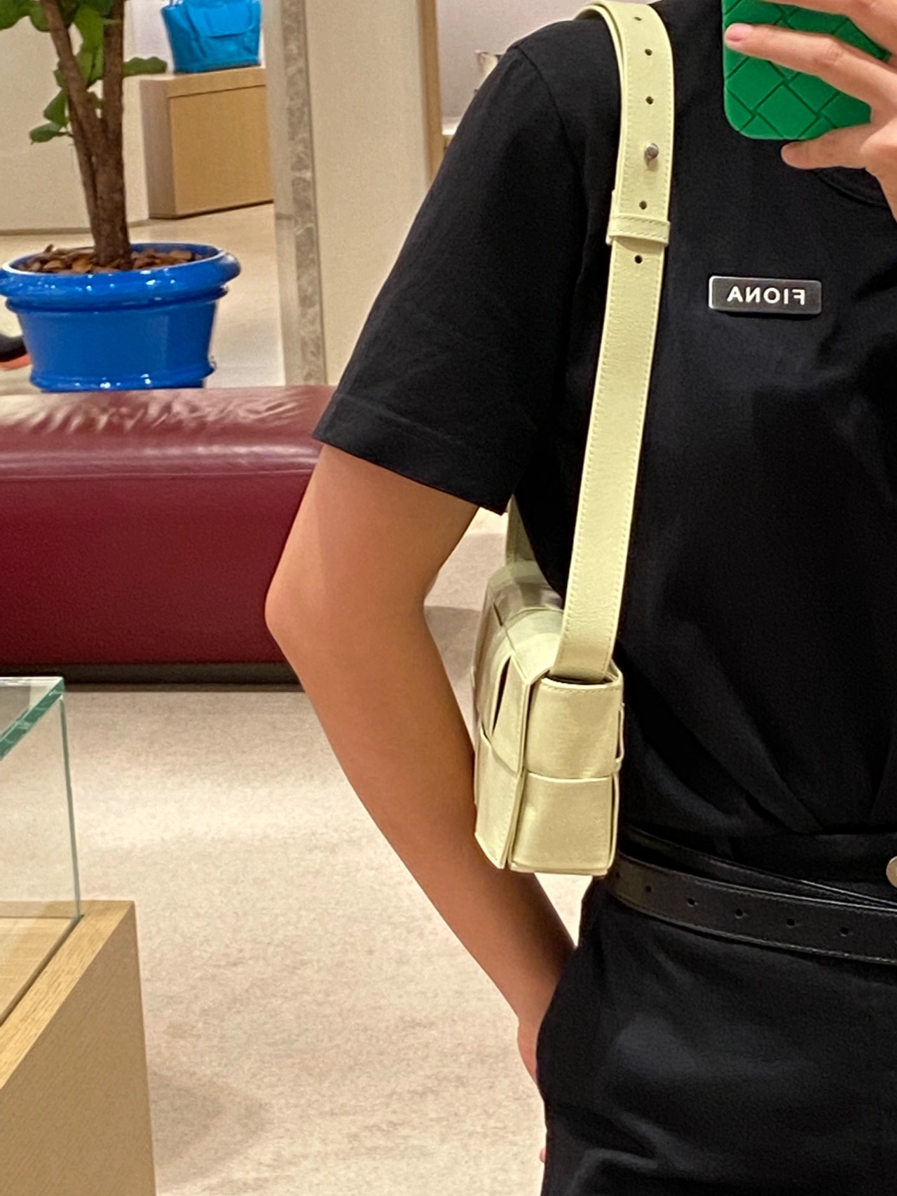 Bottega Veneta CASSETTE 油蜡皮四格腰包 651053水洗柠檬黄