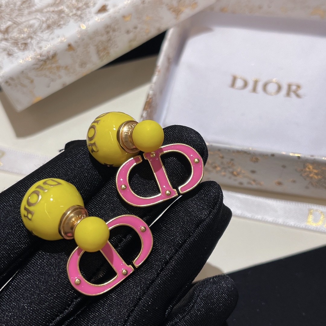 Dior DIOR 2022 春季Tribales系列
