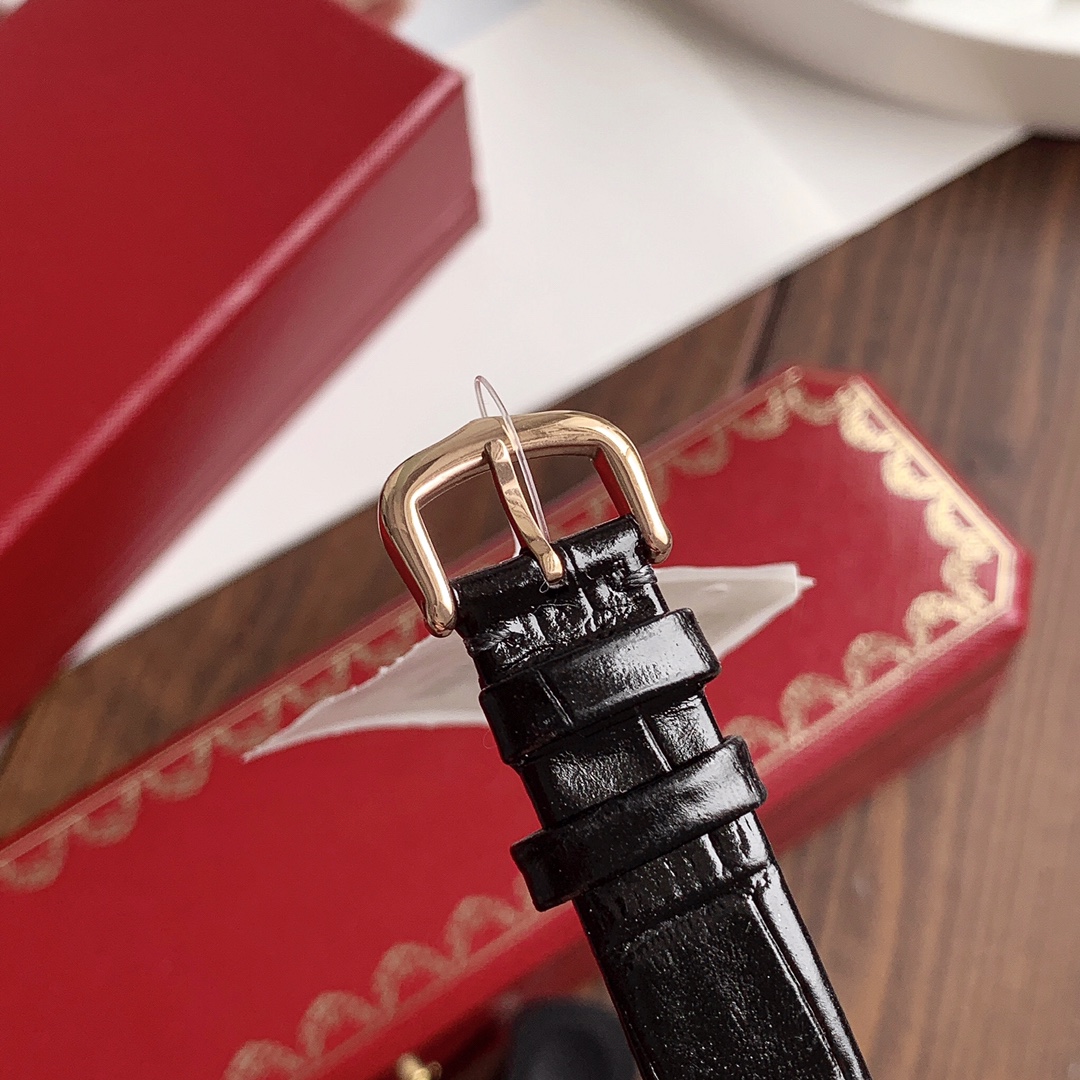 Cartier 白气球系列 腕表女,手表,cartier 6