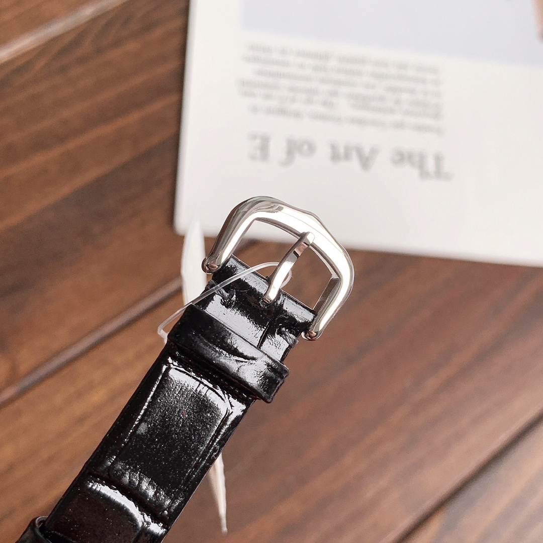 Cartier 白气球系列 腕表女,手表,cartier 6