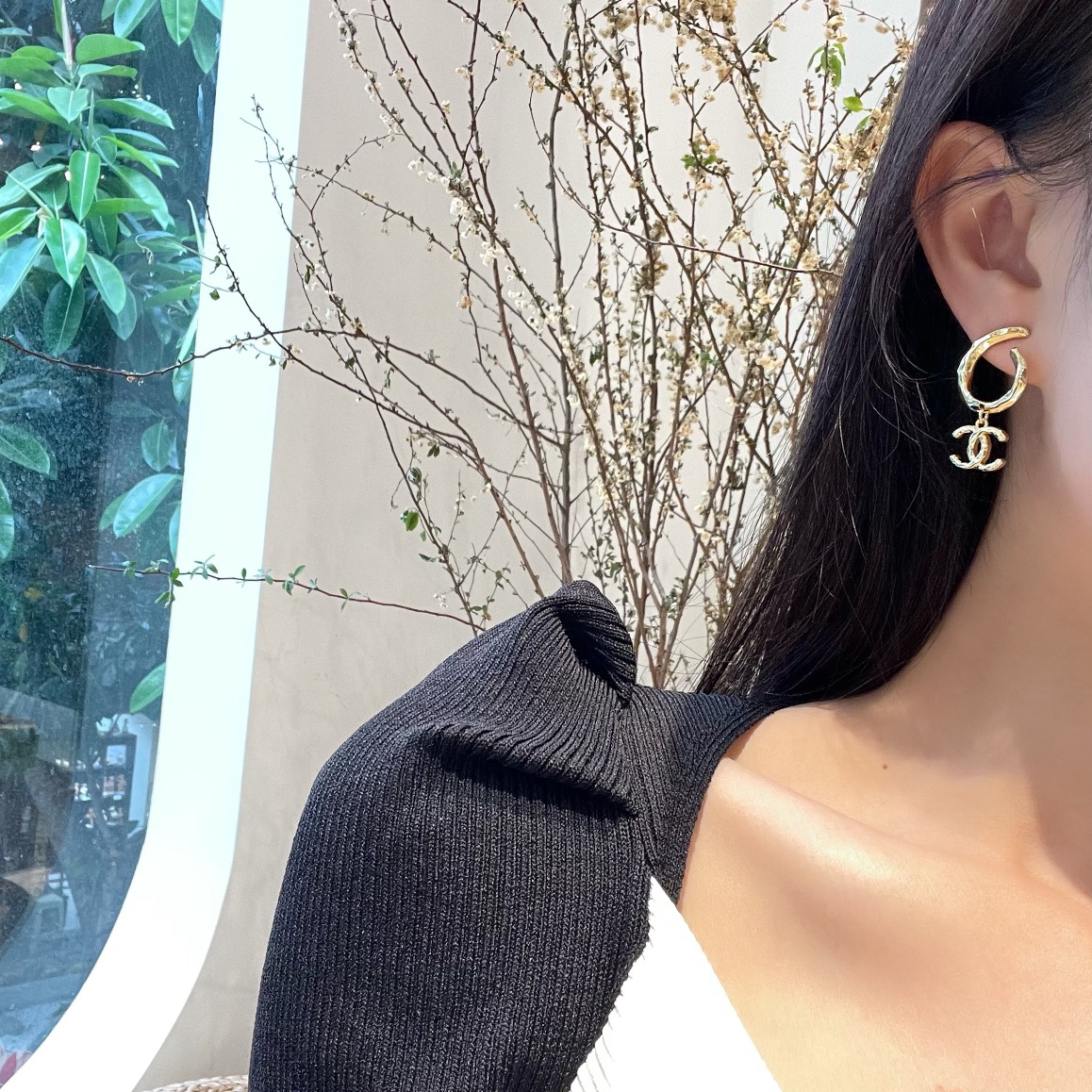 新款☑️CHANEL香奈儿 金色 双c 耳钉耳环