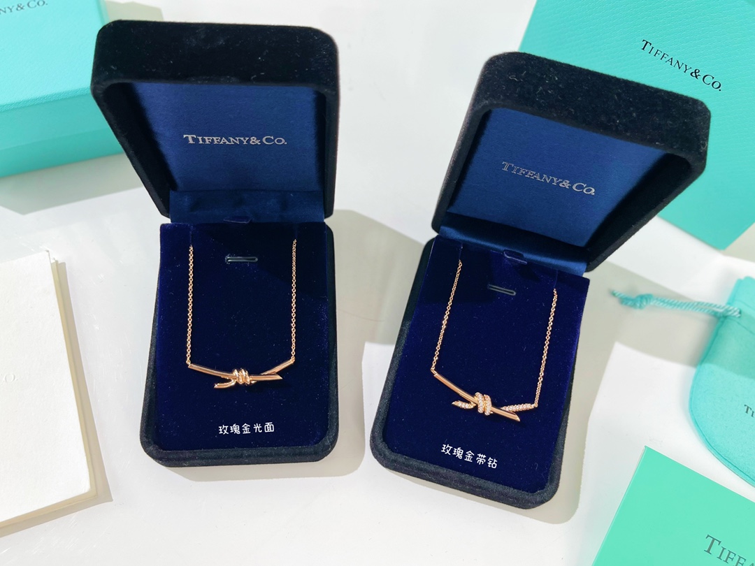 新款☑️TIFFANY&Co.蒂芙尼tiffany knot项链