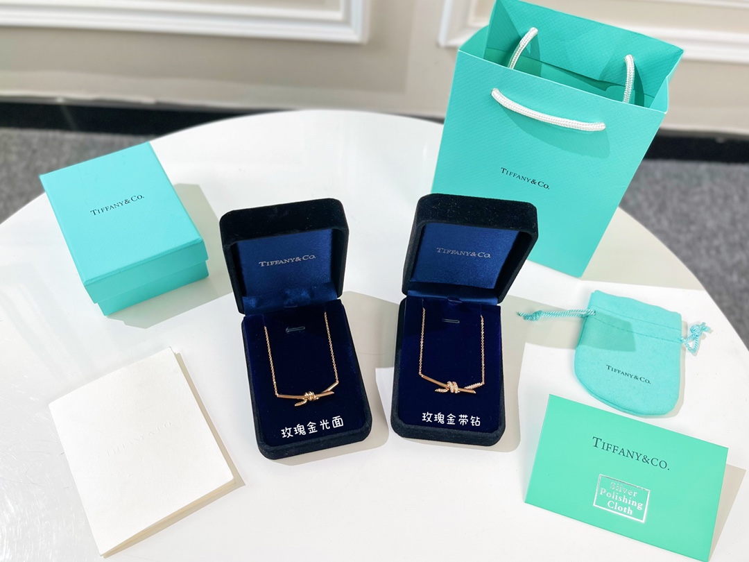 新款☑️TIFFANY&Co.蒂芙尼tiffany knot项链