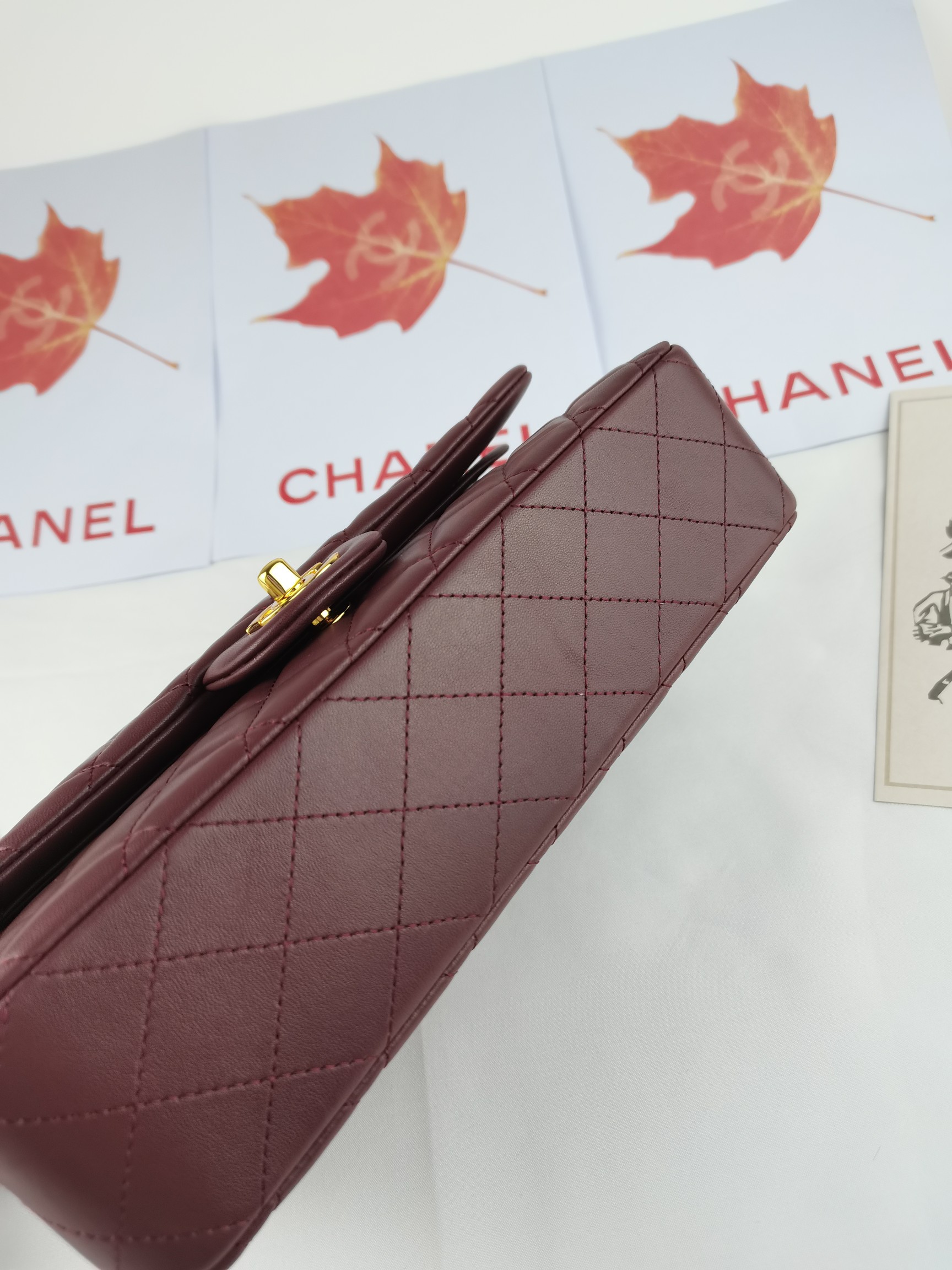 顶级货_厂跑量价高端定制品Chane1ClassicBag01112演绎了Chane1的经典高雅简约精美