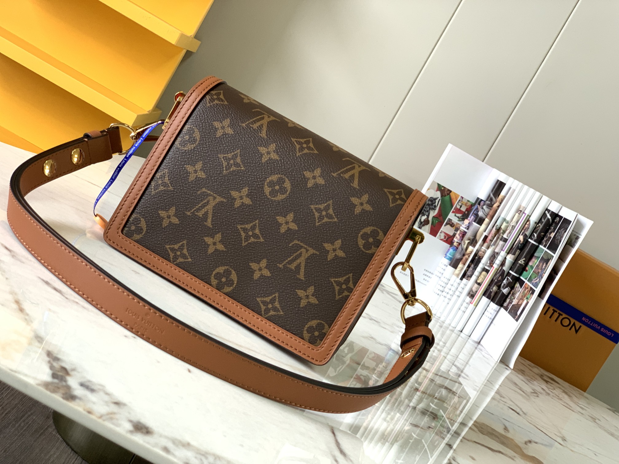 路易威登 Louis Vuitton 高定典藏名品高定成衣时装外套连衣裙衬衫T恤 #A4F76503 2