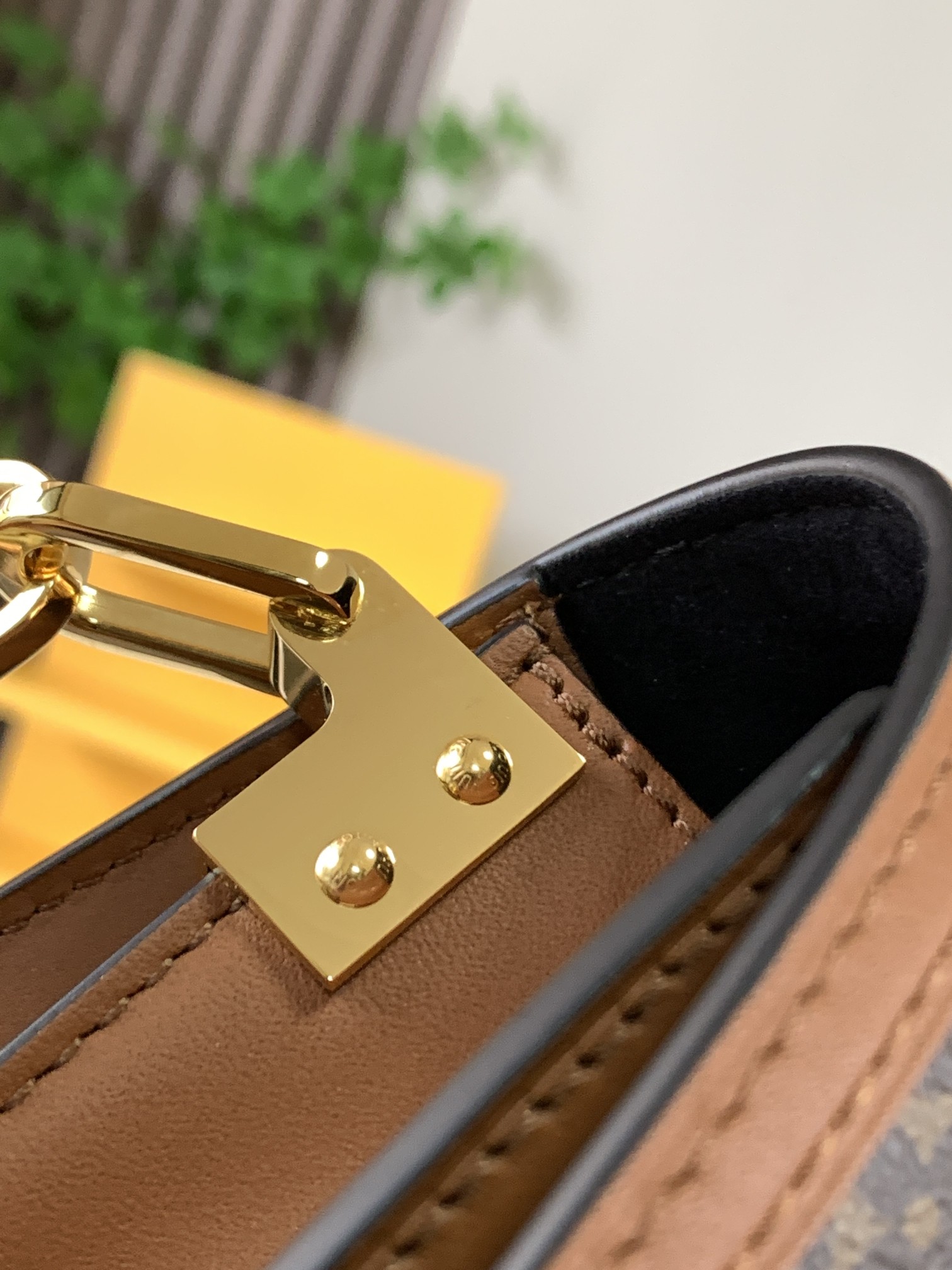 路易威登 Louis Vuitton 高定典藏名品高定成衣时装外套连衣裙衬衫T恤 #A4F76503 6