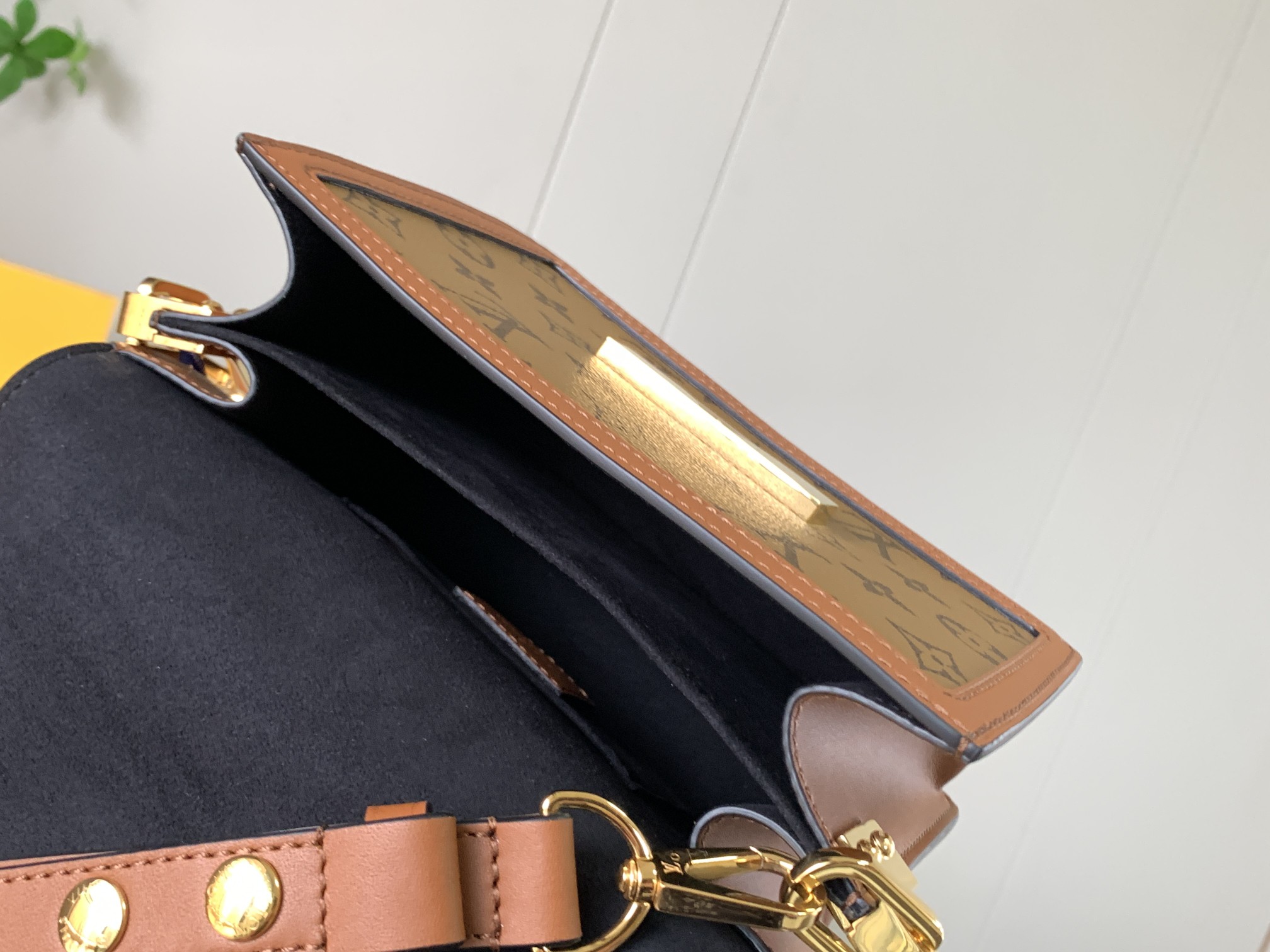 路易威登 Louis Vuitton 高定典藏名品高定成衣时装外套连衣裙衬衫T恤 #A4F76503 8