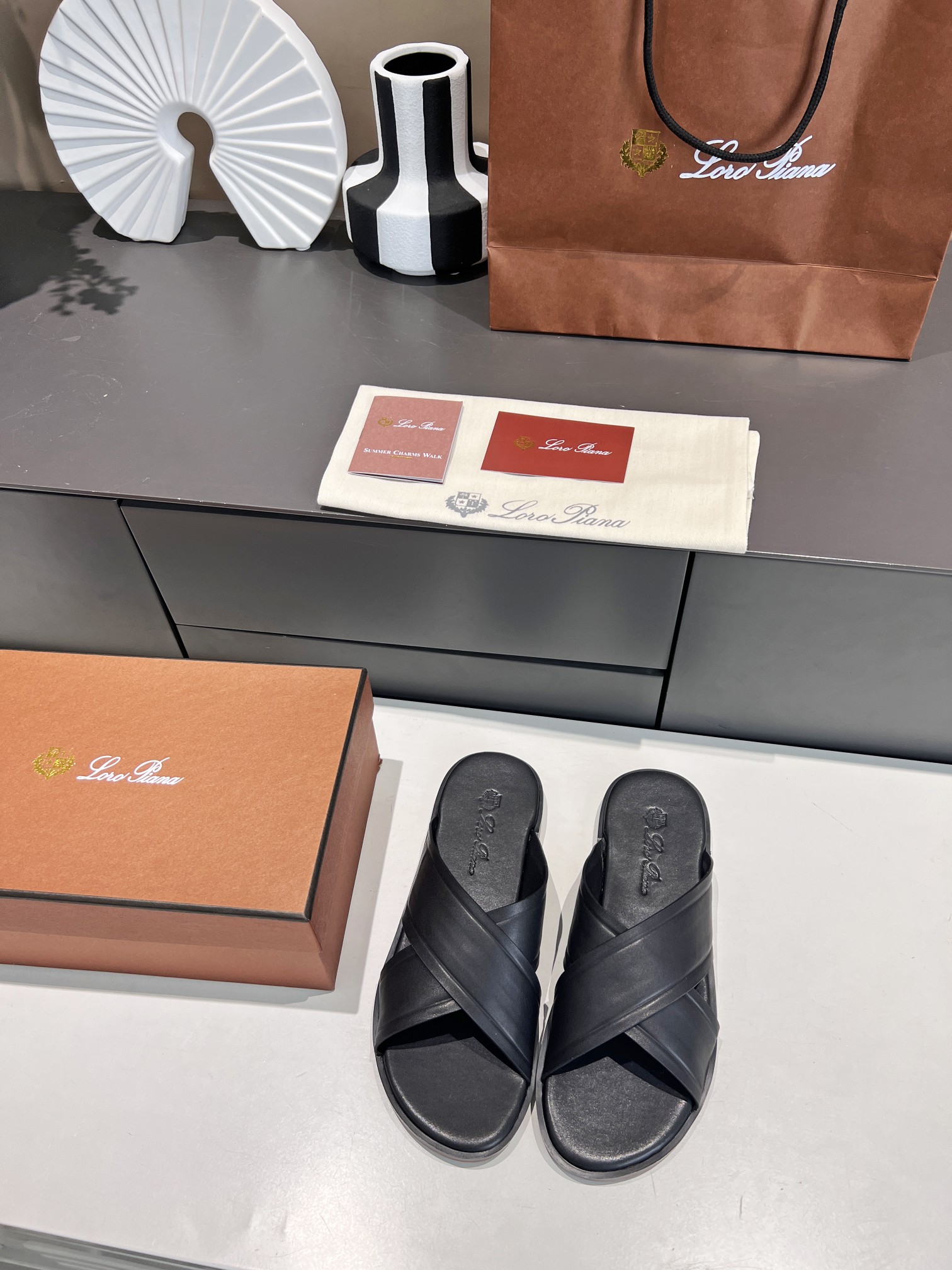 precio de fábrica .Loro Piana * grado superior auténtica zapatillas de los hombres nuevos comprar or