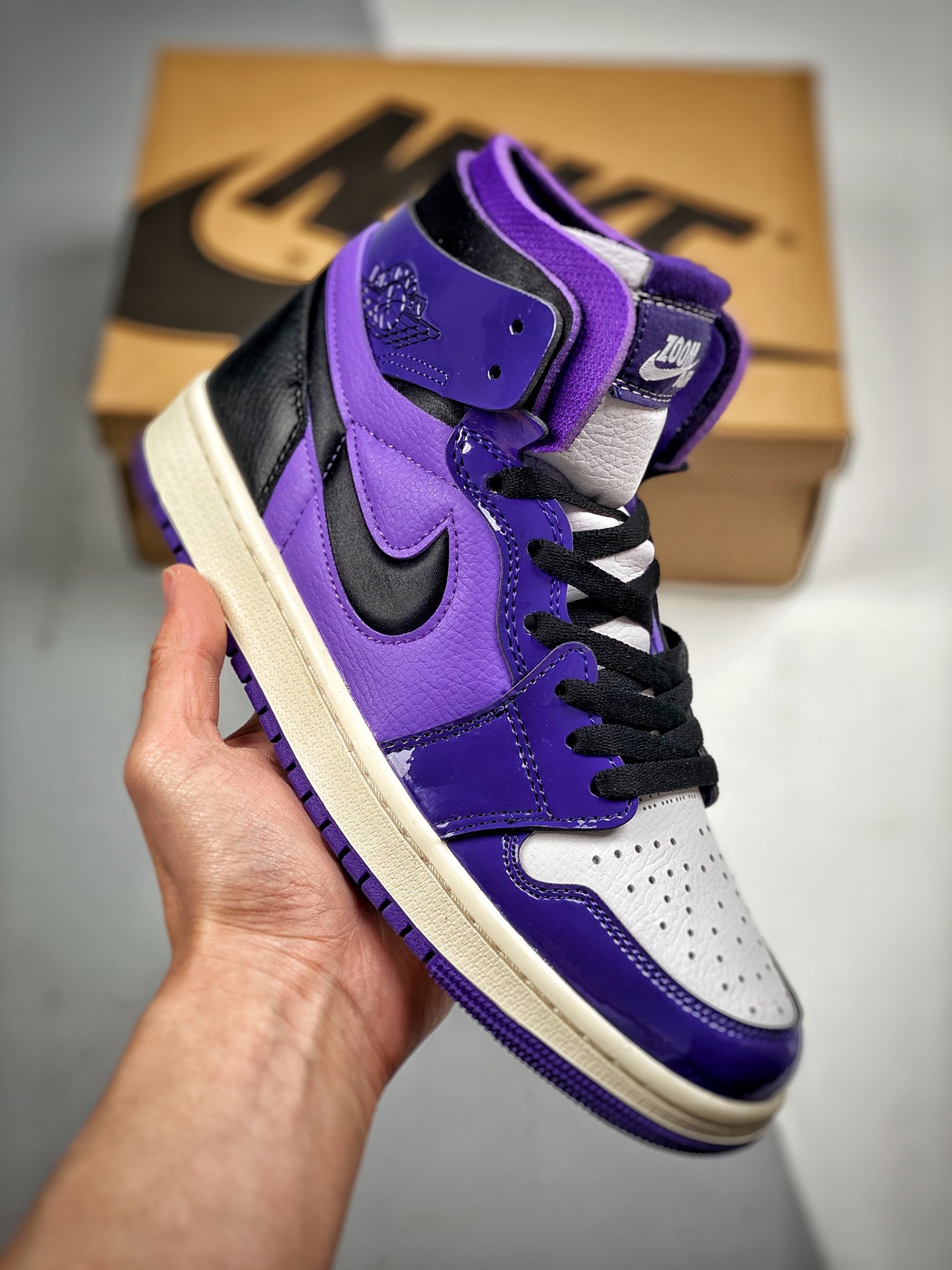 -5 Air Jordan 1 High negro, blanco y púrpura, League of Legends, fabricado con material reflectante 3M de la misma fuen…